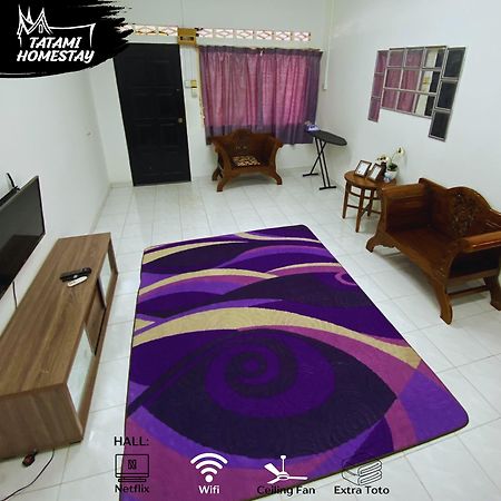 Homestay Gombak - Tatami Homestay クアラルンプール エクステリア 写真